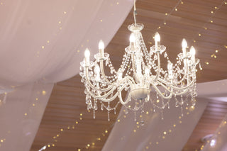 Chandeliers/Pendants