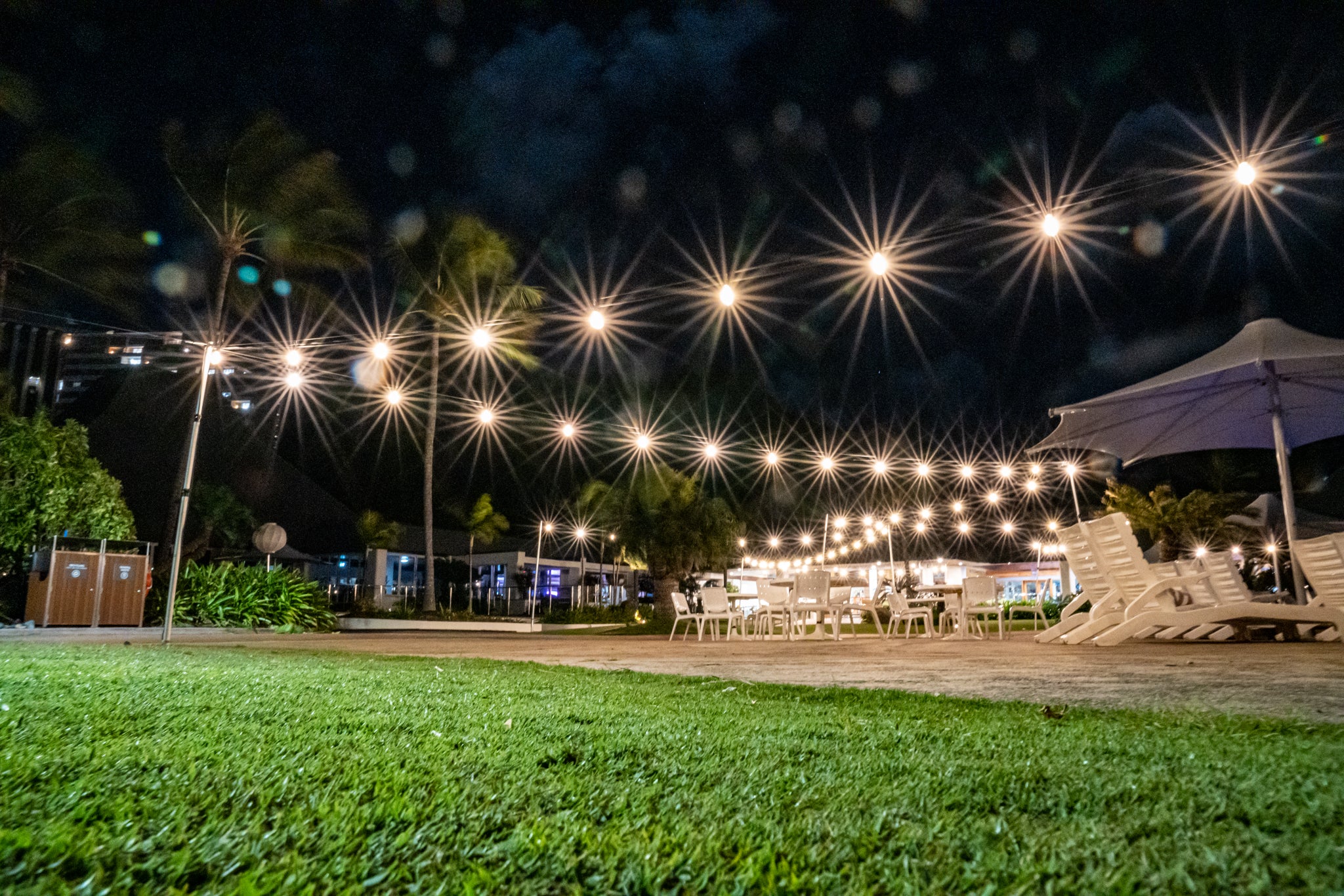 Main Pool 120m Festoon Lighting