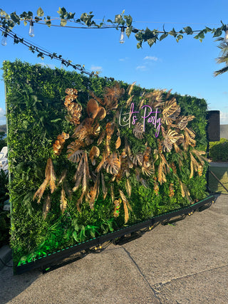 Tropical Wall