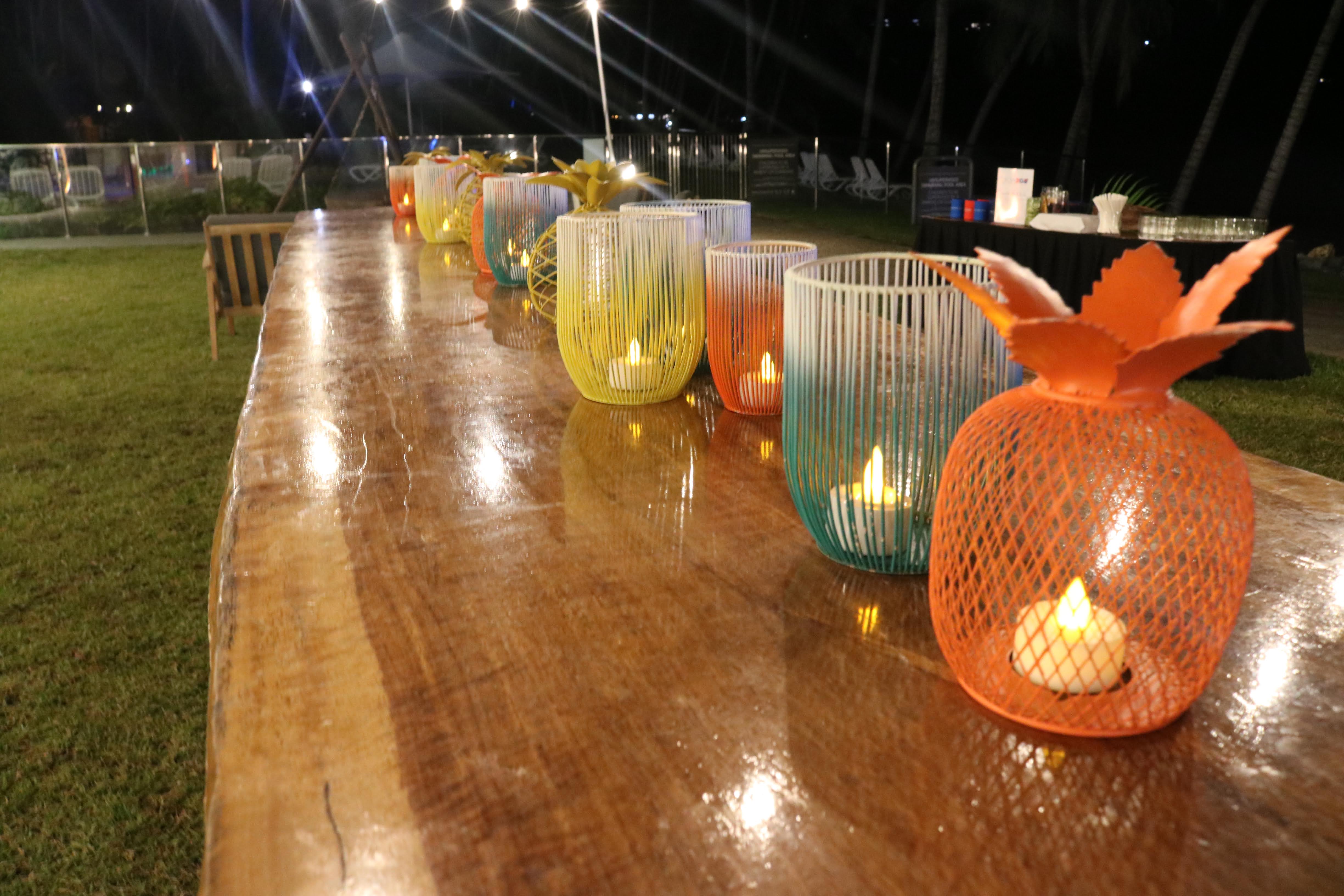 Coloured Wire Tealight Holder