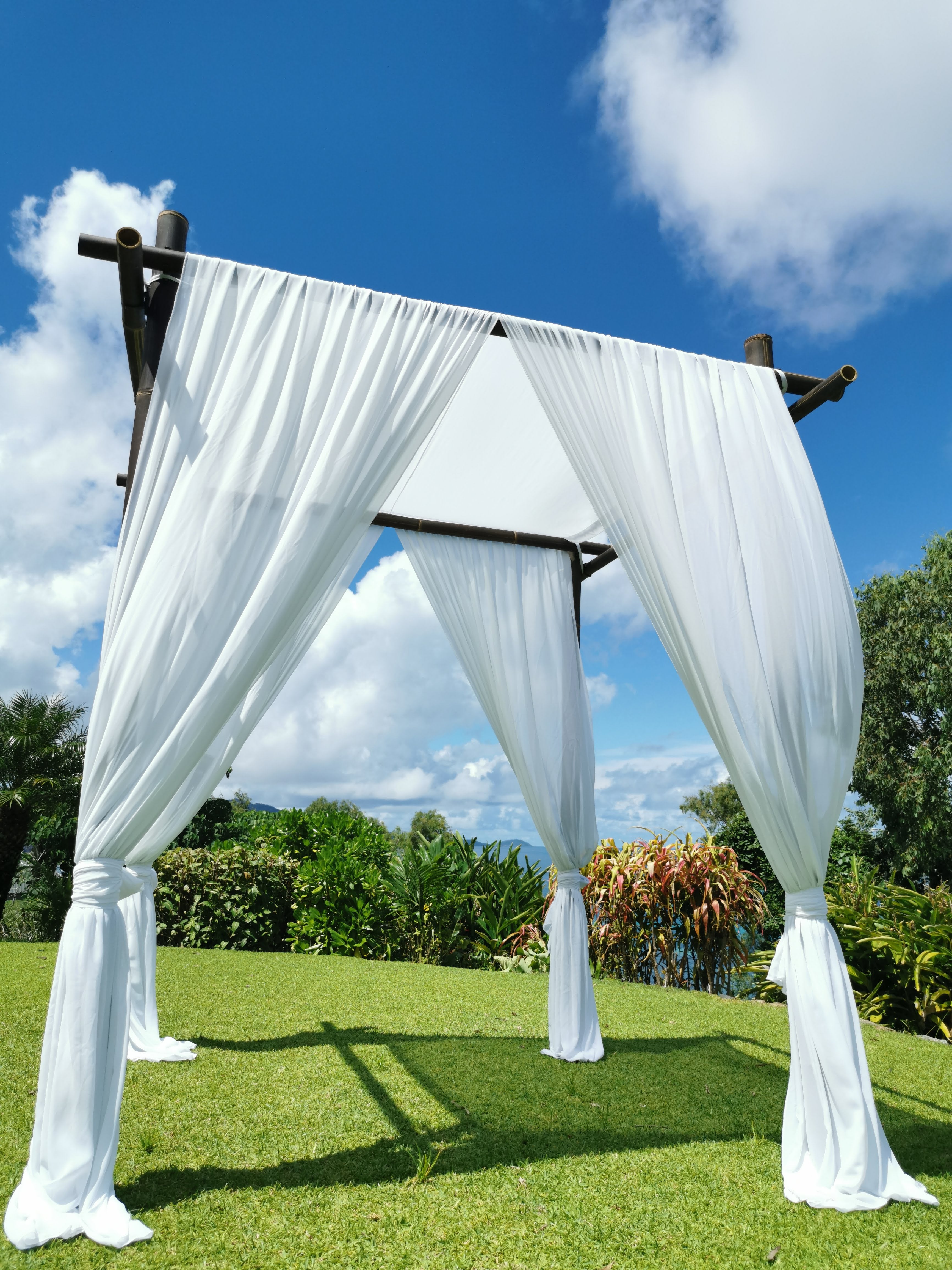 4 Post Traditional Draping